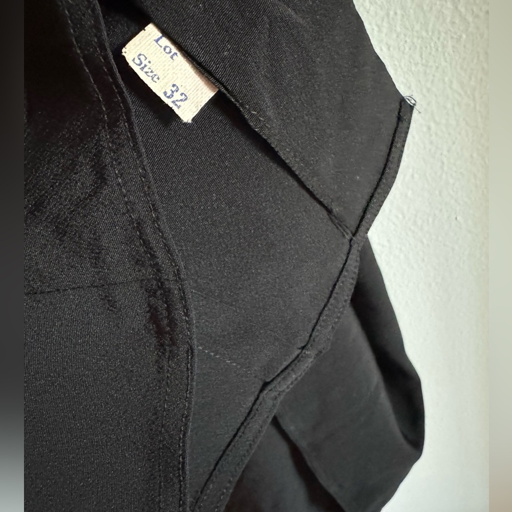 Vintage 1940’s - 50’s Silky Black Bias Cut Short Sleeve Blouse w Rhinestones MED - Picture 10 of 10